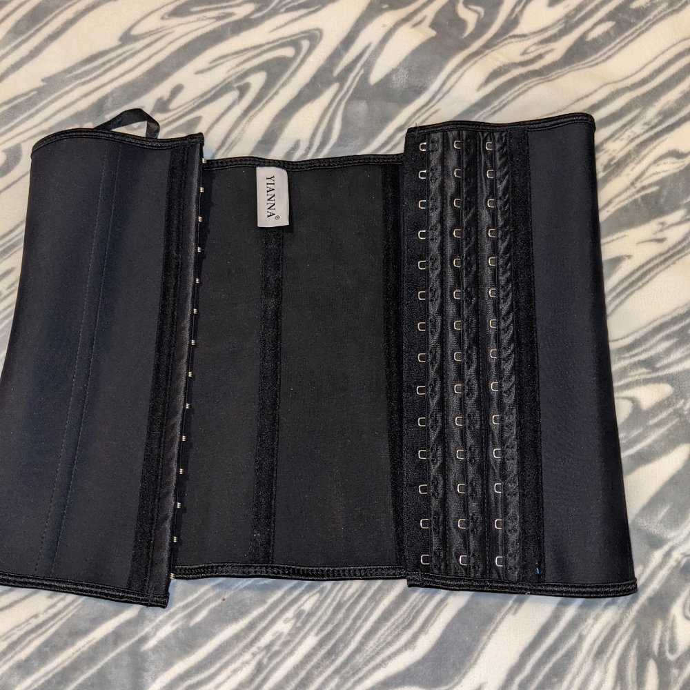 Waist trainer - Picture 2 of 3